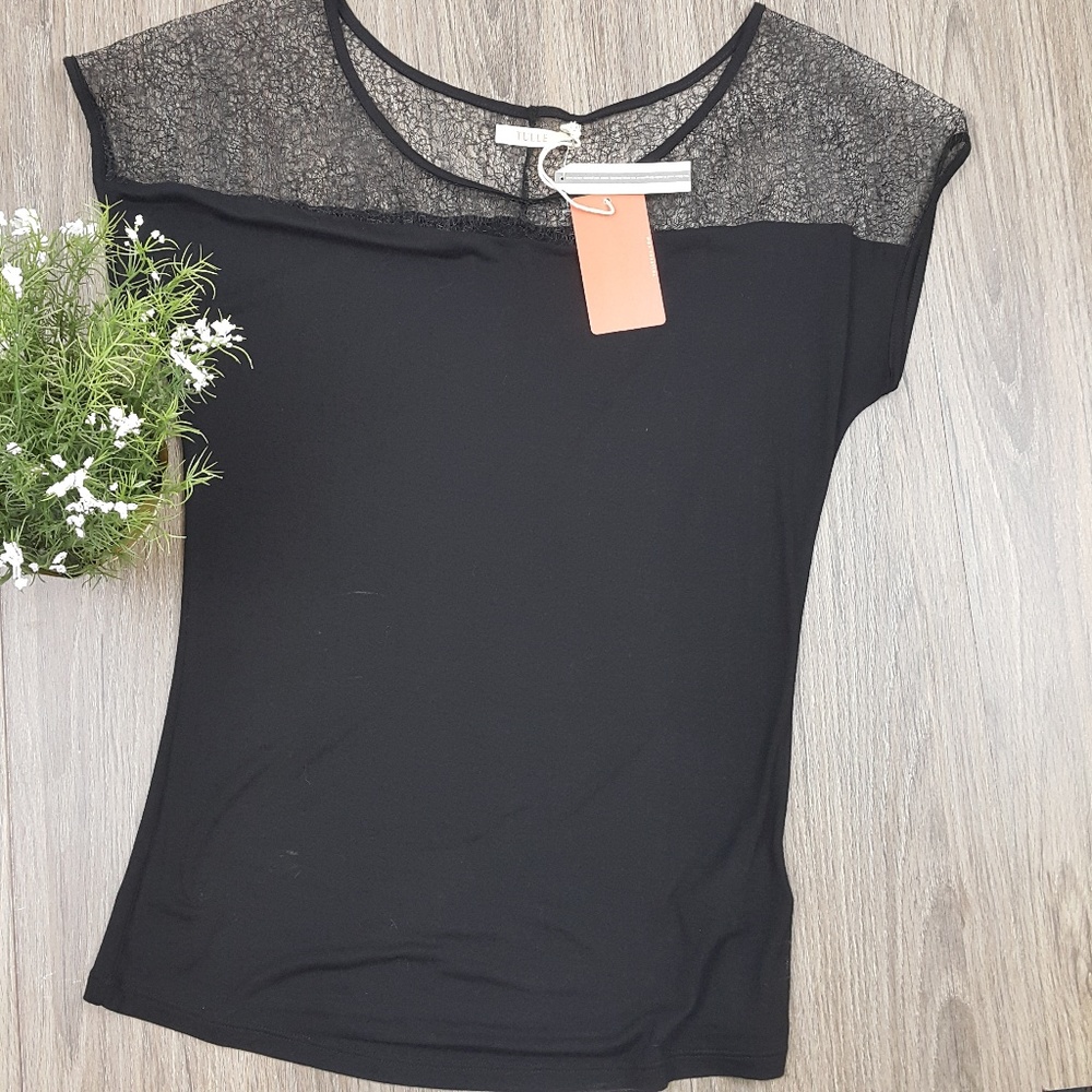 NWT Tulle Black Top sz M